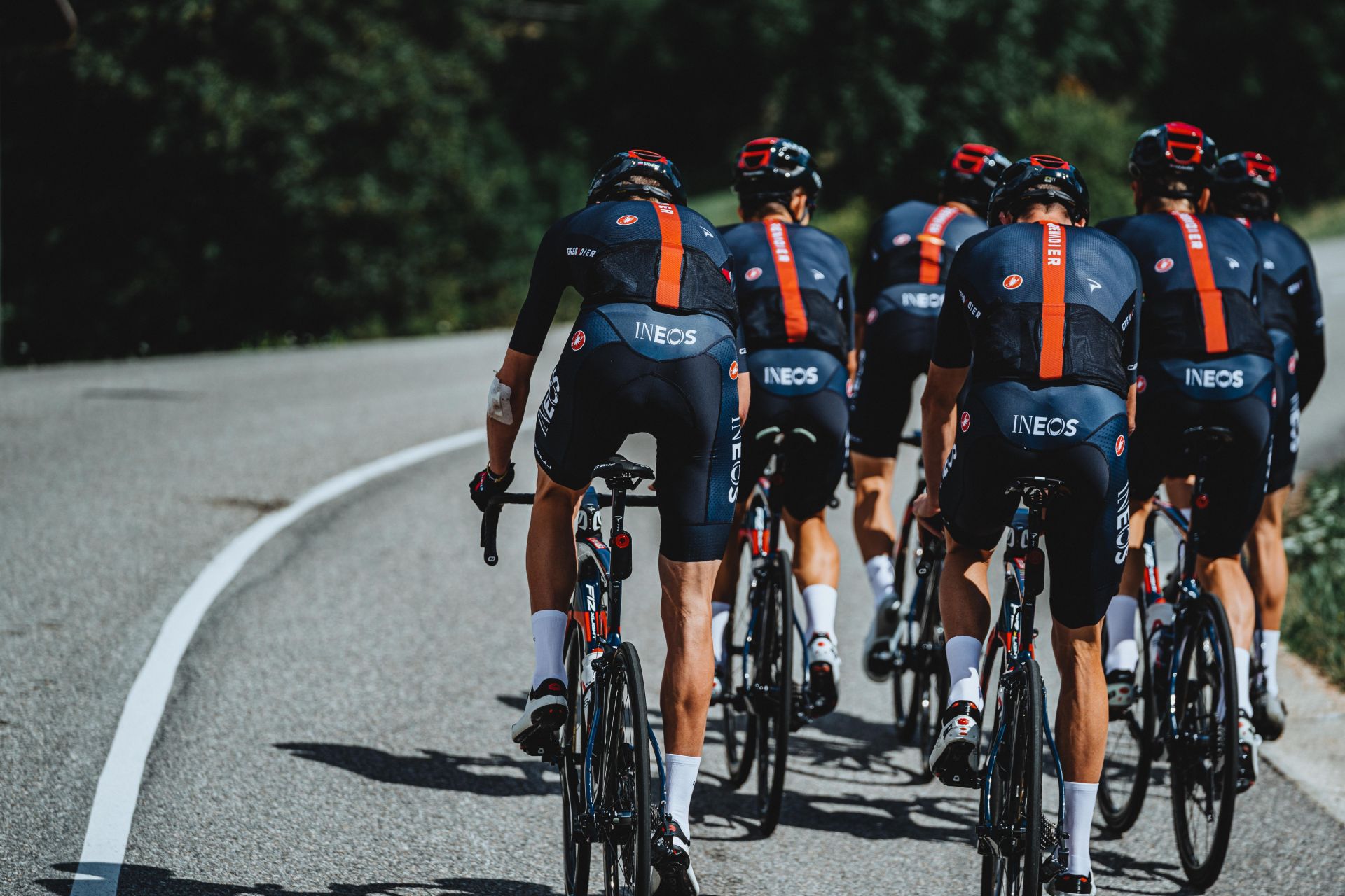 1635305407327331_1920x1280.jpg 2AbHUQxbsXGauvFTNHgLaH-1920-80.jpg