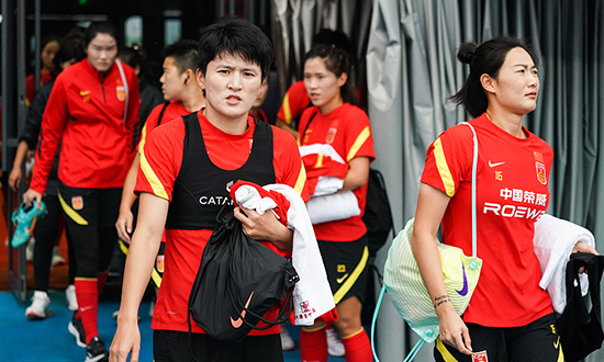 【女足】中国女足率先吹响兔年集结号 新年里三大比赛任务都很重